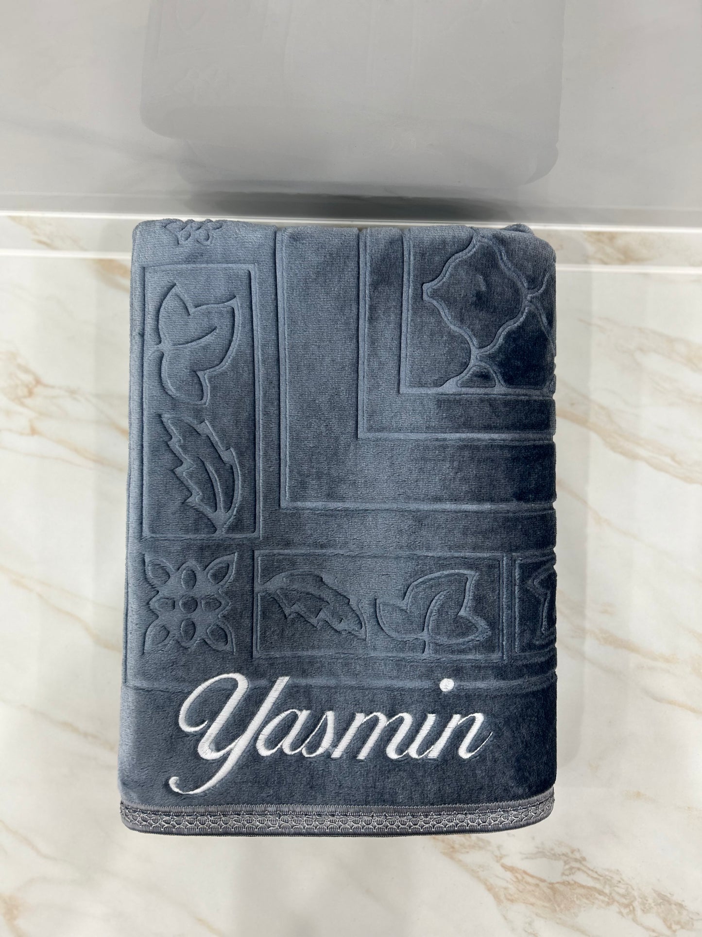 gepolsterter Gebetsteppich mit Name